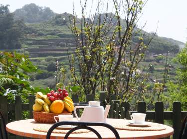 Haus auf 120.000 qm Finca mit Grill Haus auf 120.000 qm Finca mit Grill