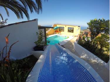 Haus mit 2 Terrassen auf Finca Haus mit 2 Terrassen auf Finca