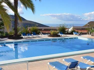 Fewo mit beheiz. Pool und Terrasse