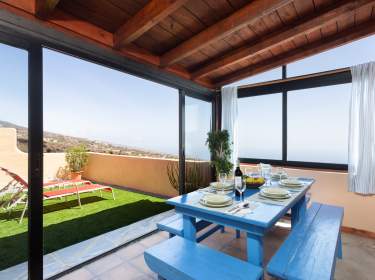 Wunderschönes Ferienhaus mit Meerbl