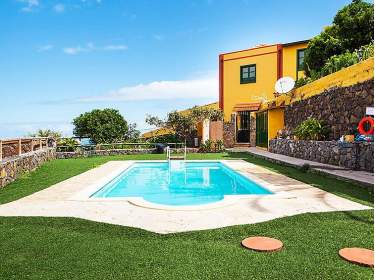 Fewo in charmantem Herrenhaus