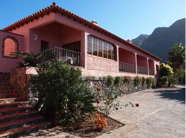 Idyllisches Finca-Apartment (Pool) Idyllisches Finca-Apartment (Pool)