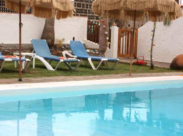 Schönes Häuschen auf Finca mit Pool Schönes Häuschen auf Finca mit Pool