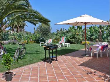 Idyllisches Ferienhaus mit Garten