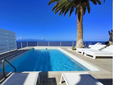 Modernes Chalet mit beheiz. Pool