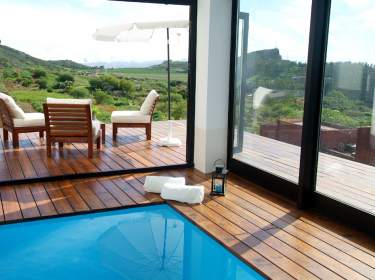 Exklusive Designer-Villa mit Pool