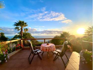 Finca mit Meerblick & Sauna