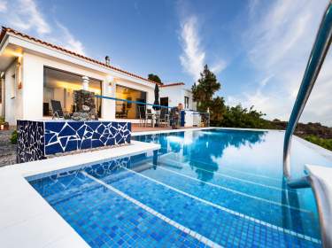 Haus für 6 Personen mit Privatpool