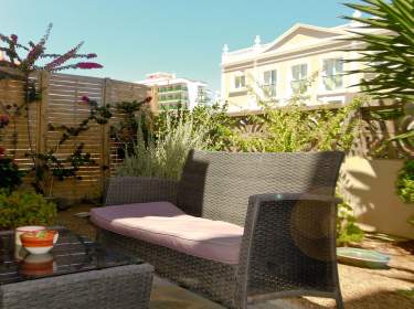 Fewi mit Garten in Strandnähe