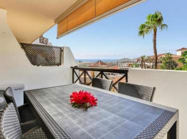 Moderne Fewo am Golfplatz