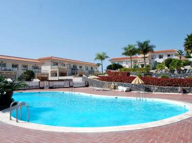 Modernes Atico mit großer Terrasse