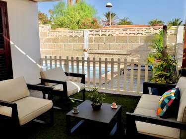 Strandnahes Ferienhaus mit Pool