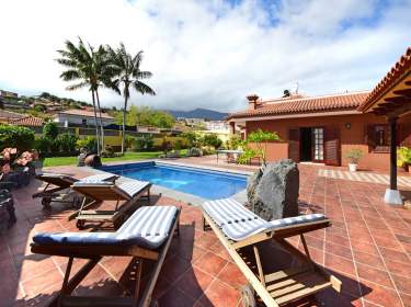 Haus für 11 mit beh. Pool